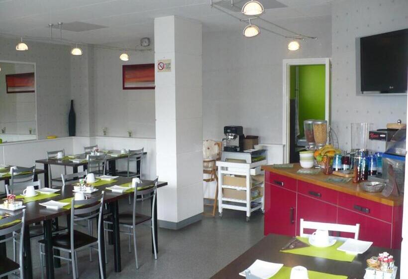 فندق Hôtel De La Vendée