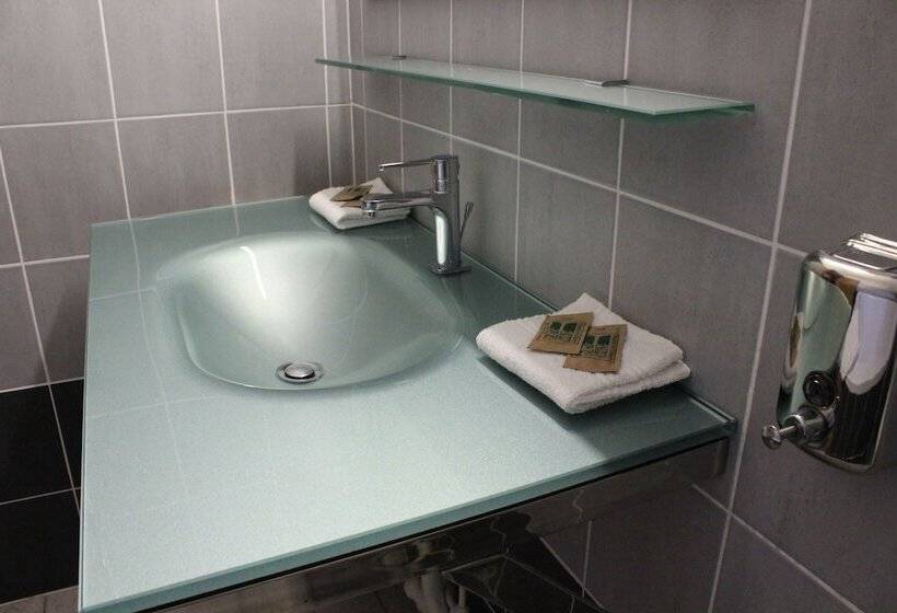 בית מלון כפרי Hôtel Des Alliés