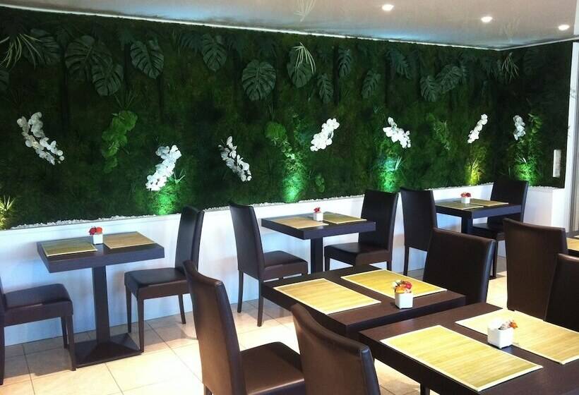 호텔 Hôtel Du Val De Seine