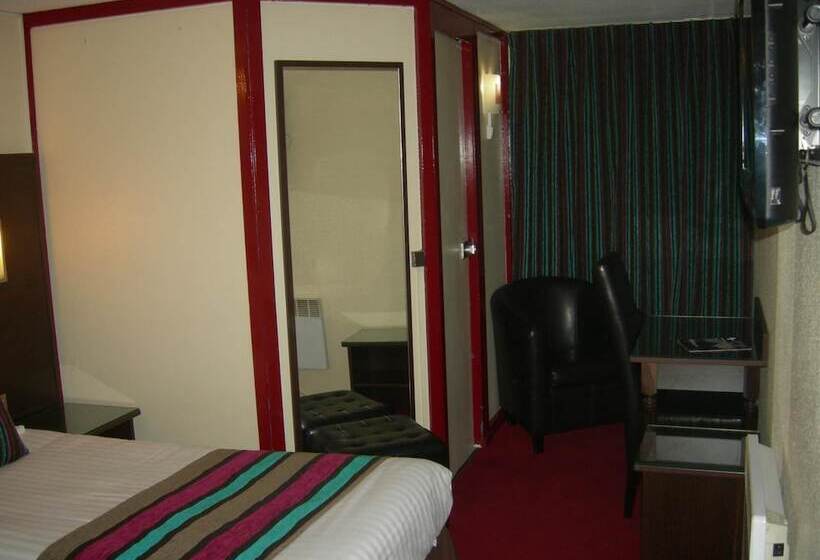 호텔 Hôtel Du Val De Seine