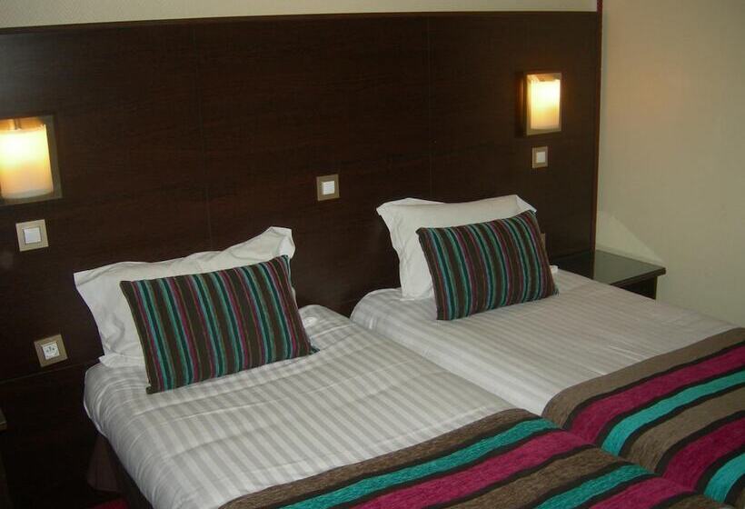 호텔 Hôtel Du Val De Seine