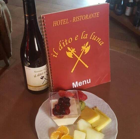בית מלון כפרי Il Dito E La Luna