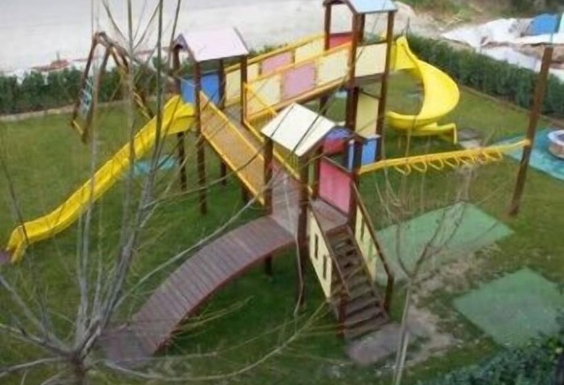 בית מלון כפרי Il Dito E La Luna