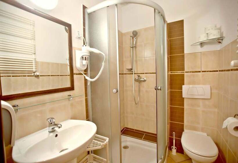 ホテル Kamienica Pod Kasztanami świnoujście