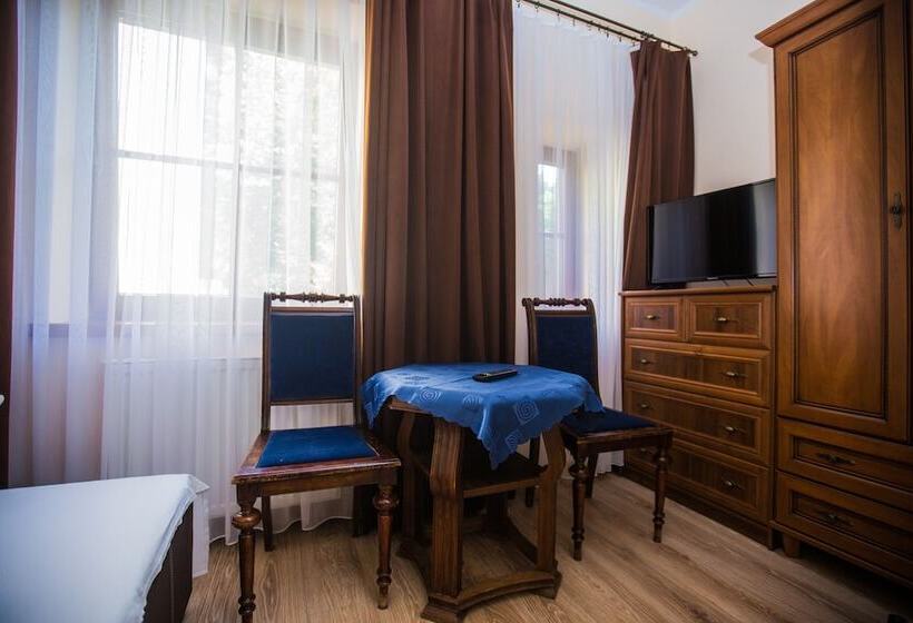 ホテル Kamienica Pod Kasztanami świnoujście