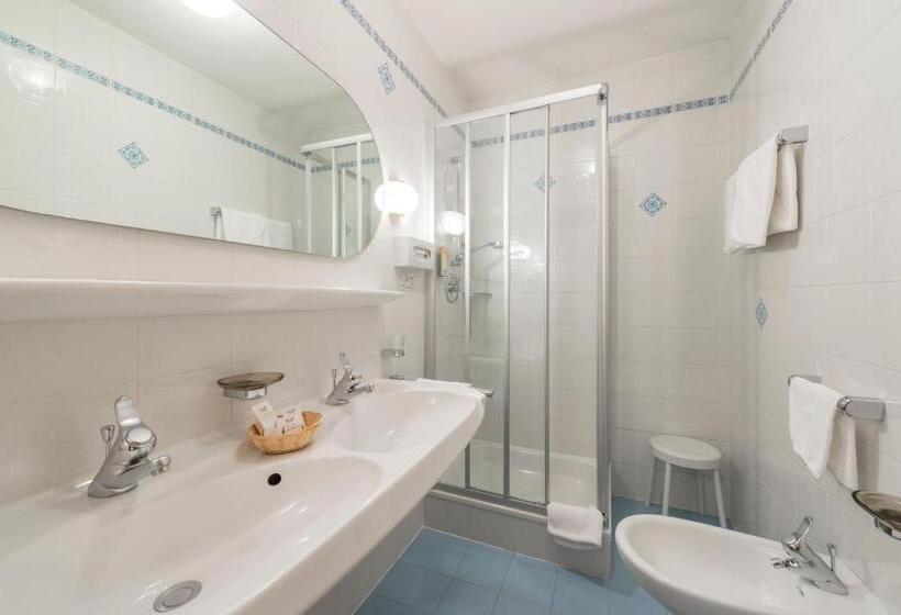 Kristallhotel Corona Krone