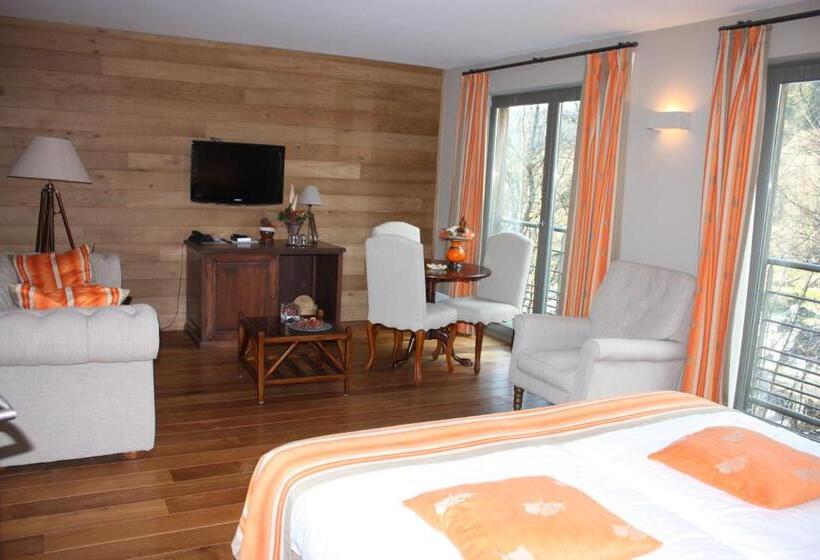 Отель La Ferronniere