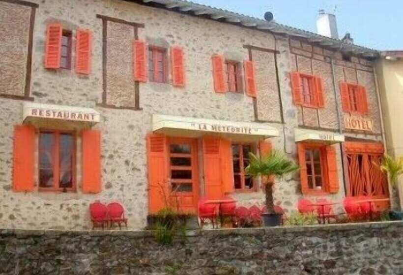 Отель La Météorite