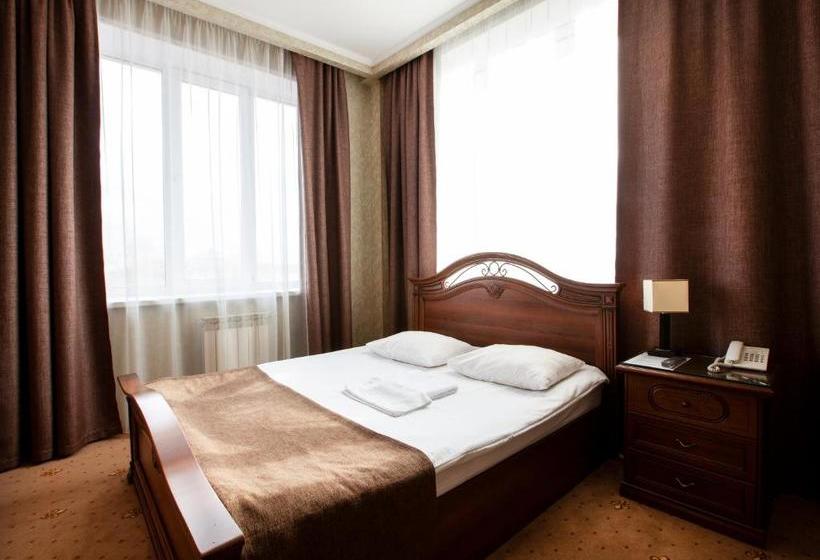 هتل Lazurny Bereg