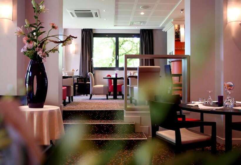 Отель Le Clos Rebillotte