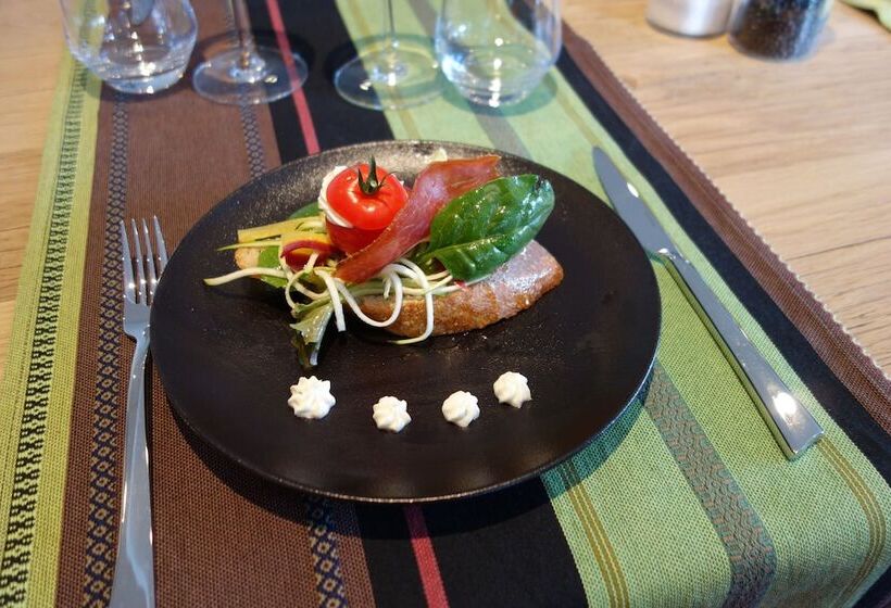 Отель Le Grand Tétras