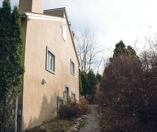 酒店 Le Montagnard – Auberge/hôtel & Chalets