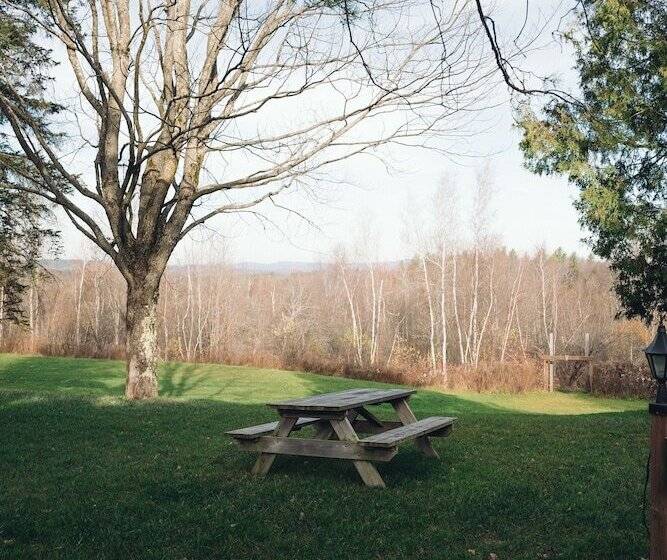 酒店 Le Montagnard – Auberge/hôtel & Chalets