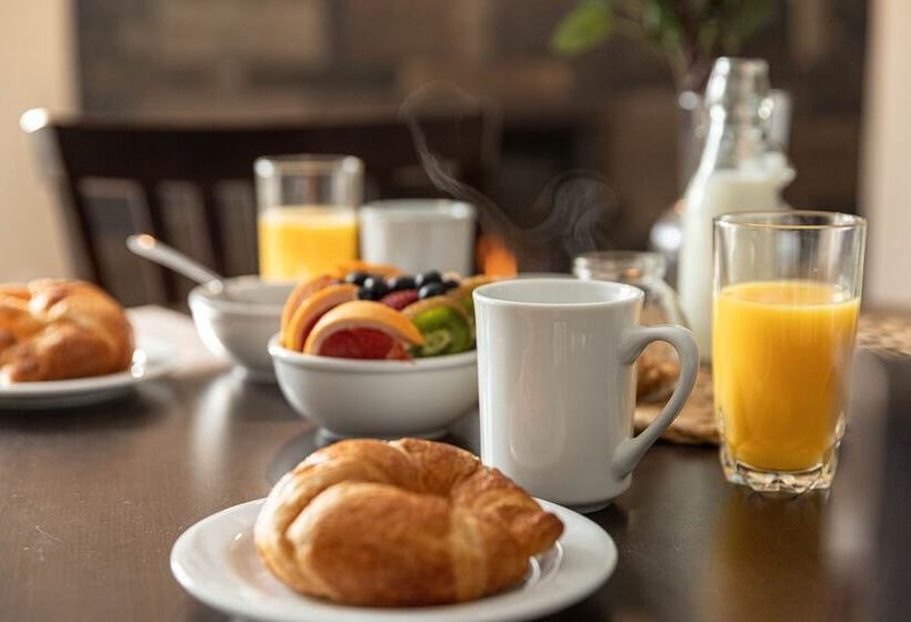 酒店 Le Montagnard – Auberge/hôtel & Chalets