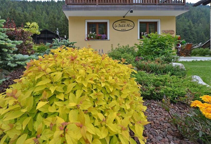 ホテル Le Petit Abri