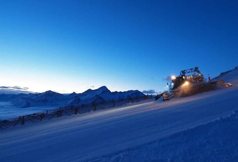 ホテル Le Petit Abri