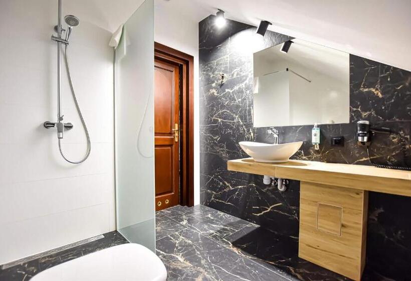 فندق Leśny Dwór