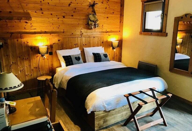 ホテル Logis Hôtel Les Ancolies