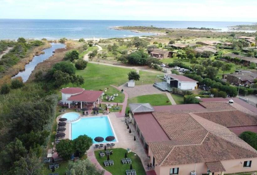 هتل Li Suari Club Village