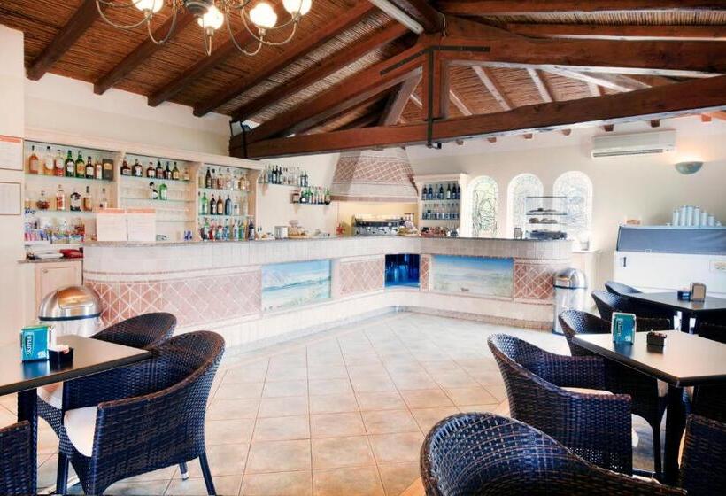 هتل Li Suari Club Village