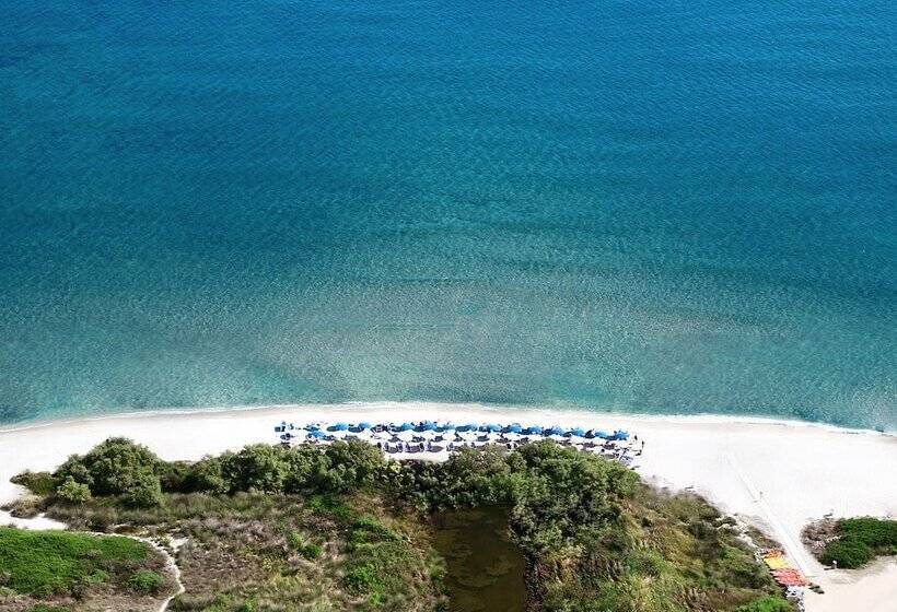 هتل Li Suari Club Village