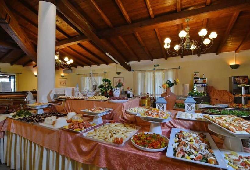 هتل Li Suari Club Village