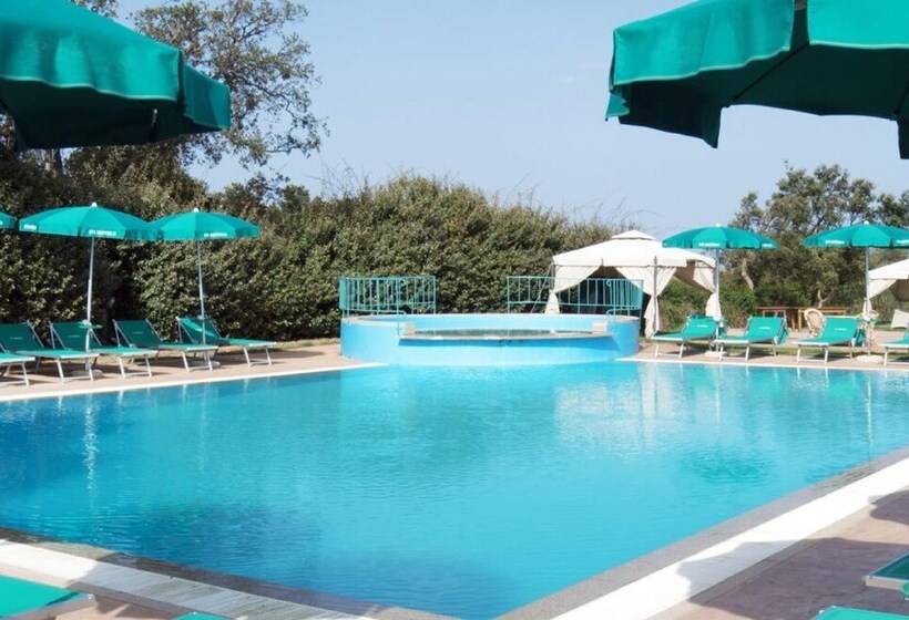 هتل Li Suari Club Village