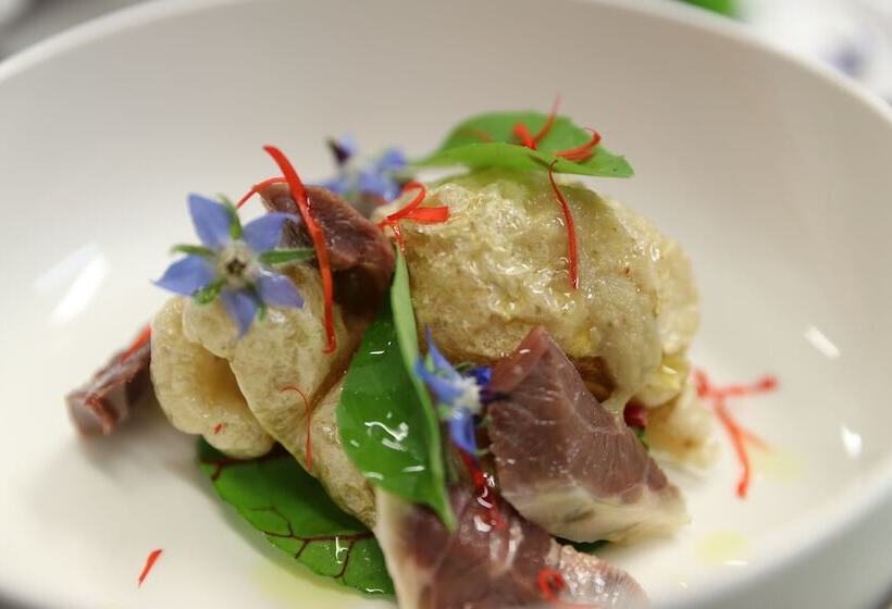 Отель Lodge De Charme A Cheda