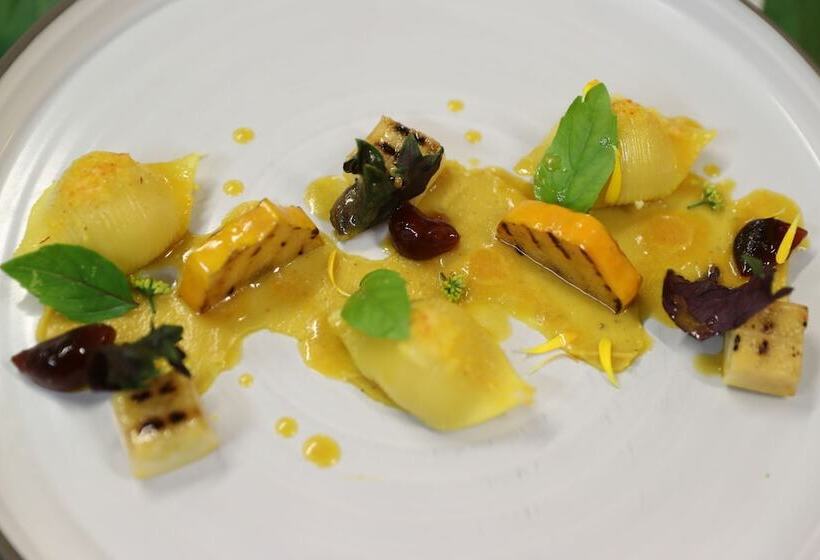 Отель Lodge De Charme A Cheda