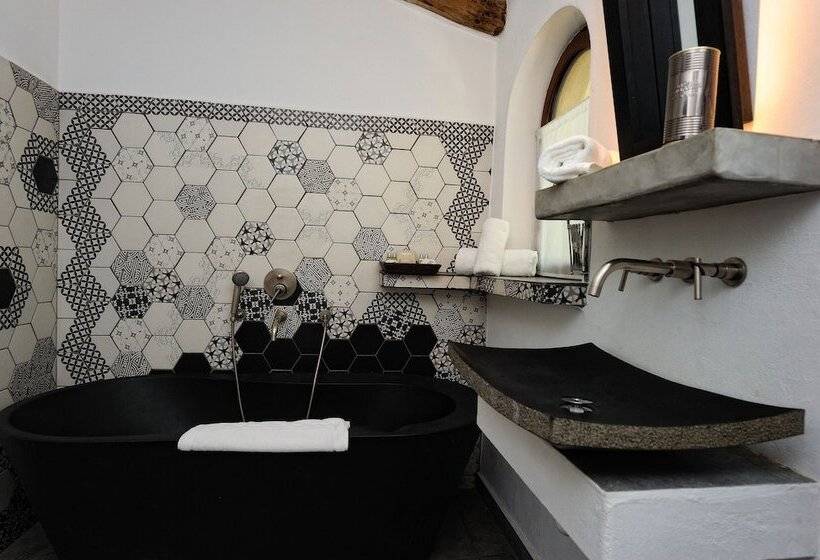 Отель Lodge De Charme A Cheda