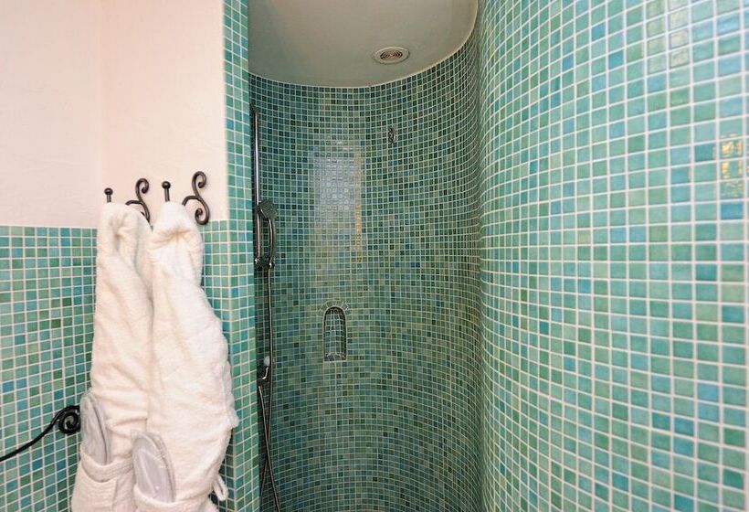 Отель Lodge De Charme A Cheda