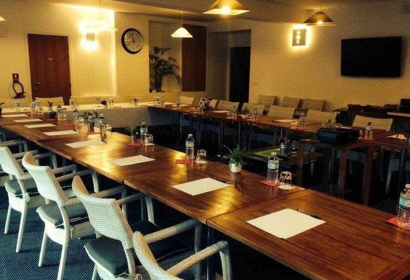 בית מלון כפרי Logis Hôtel & Restaurant   Le Manoir De Sauvegrain