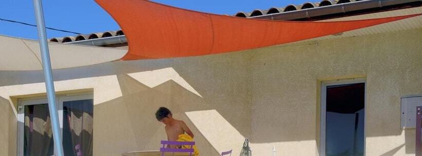 호텔 Logis Hôtel Le Mistral   Restaurant   Montélimar Sud