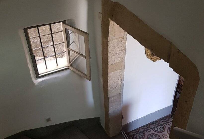 Отель Le Prieuré