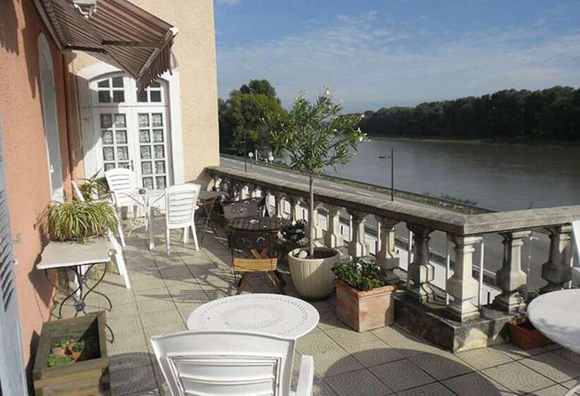 Отель Le Prieuré