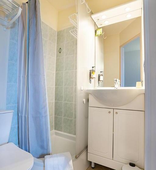 ホテル Logis Hôtel Le Rialto