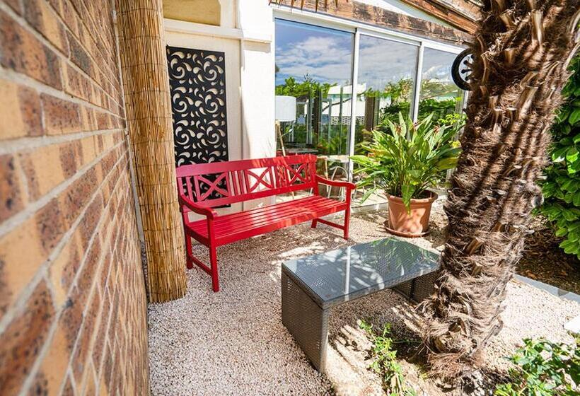 ホテル Logis Hôtel Le Rialto