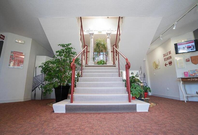 ホテル Logis Hôtel Le Rialto