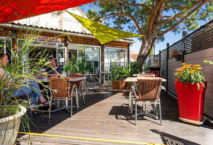 ホテル Logis Hôtel Le Rialto