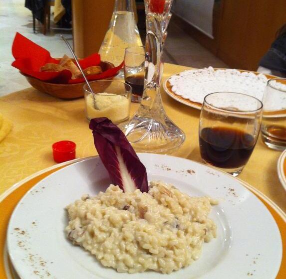 هتل Lory & Ristorante Ferraro