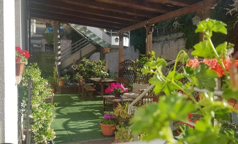 هتل Lory & Ristorante Ferraro