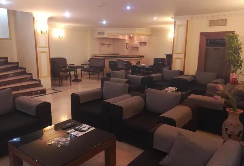 Lyon Hotel İstanbul