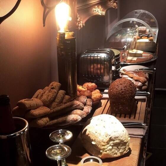 ホテル Main Street