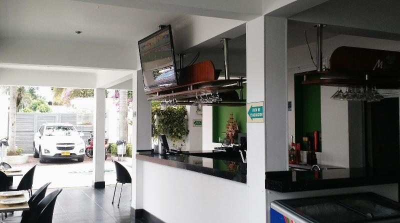 ホテル Manantial Melgar