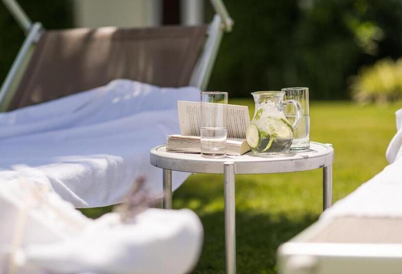 ホテル Mandelhof S