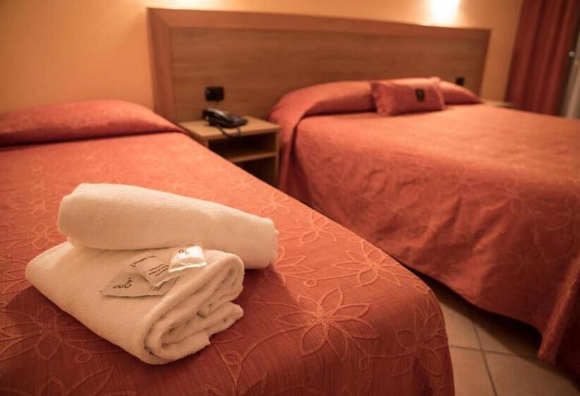 בית מלון כפרי Manhattan Village