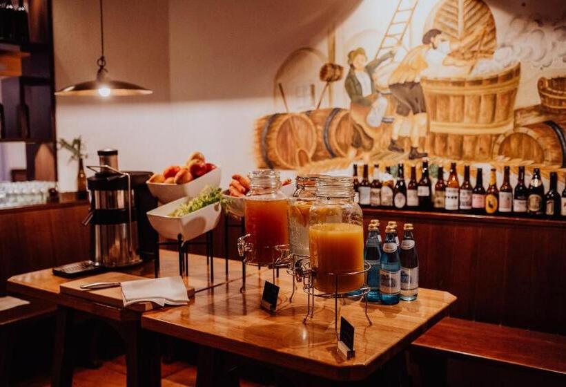 בית מלון כפרי Martinerhof S Brau