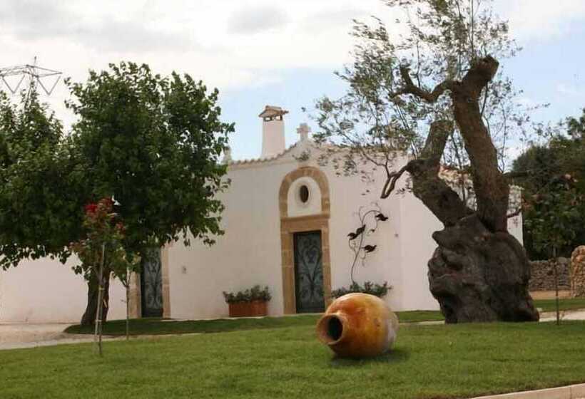 Отель Masseria Quis Ut Deus