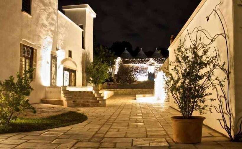 Отель Masseria Quis Ut Deus