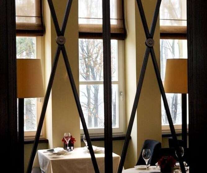 هتل Modrzewie Park